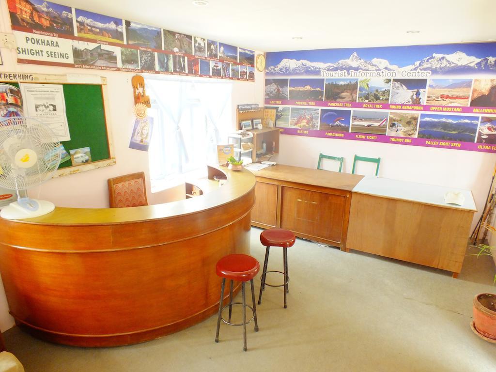 Hotel Greenland Pokhara Esterno foto